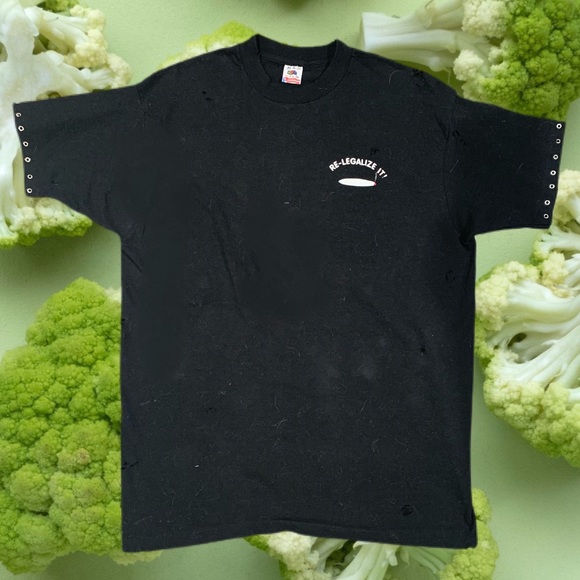 “RE-legalize It!” Tee 🥦🚭 (size: XL) - Picture 2 of 2